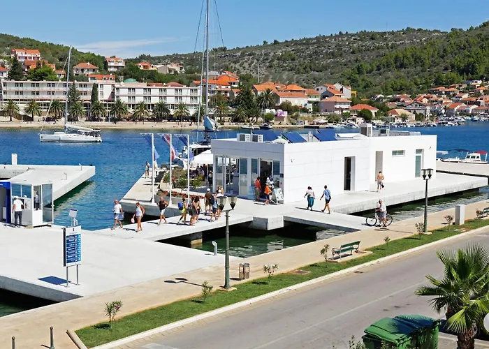 Guest house Luxory D-rooms