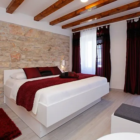 Luxory D-rooms