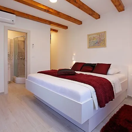 Luxory D-rooms Pensión Vela Luka