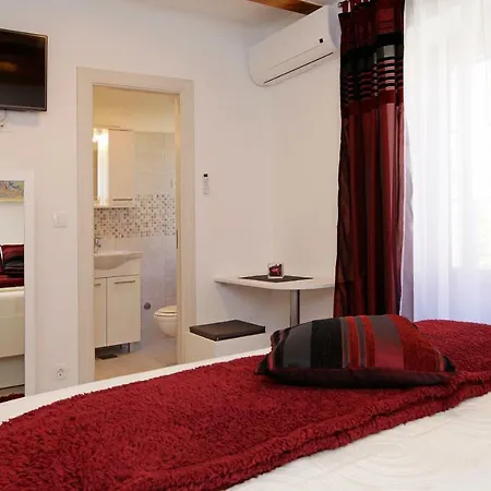 Luxory D-rooms Vela Luka
