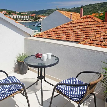 Luxory D-rooms 3*